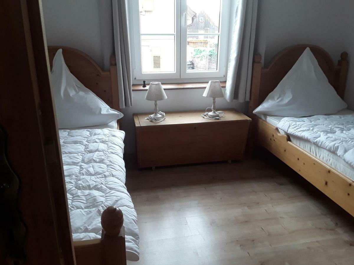 Ferienwohnung Christina Vaihingen an der Enz Esterno foto