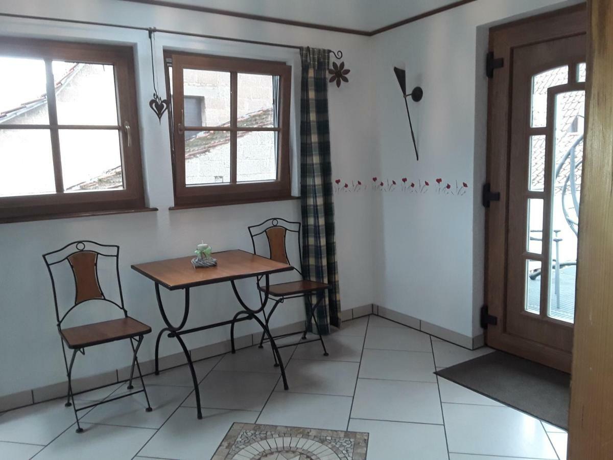 Ferienwohnung Christina Vaihingen an der Enz Esterno foto