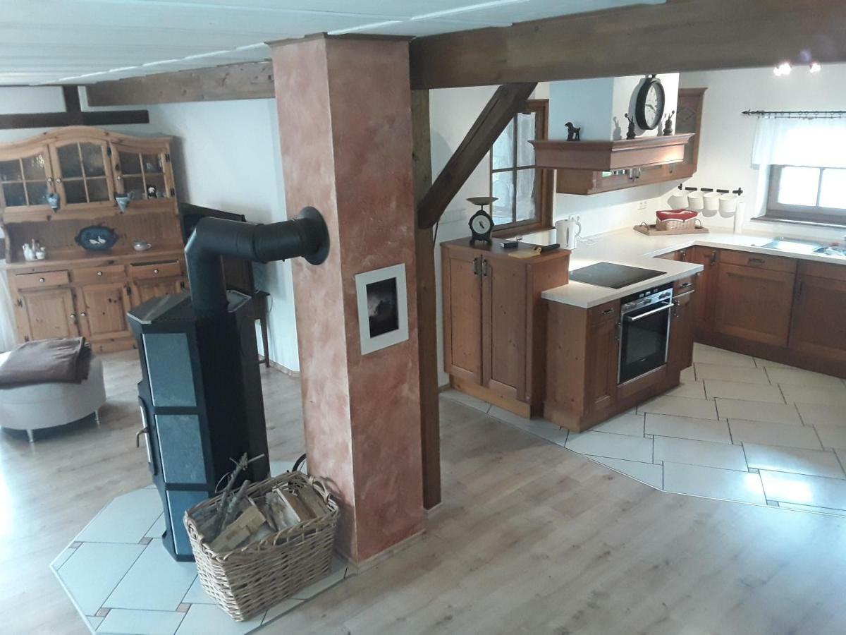 Ferienwohnung Christina Vaihingen an der Enz Esterno foto